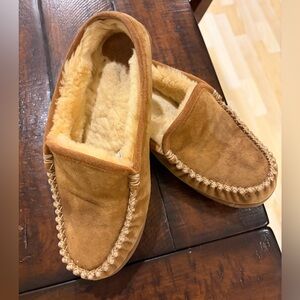 LL Bean Wicked Good slippers